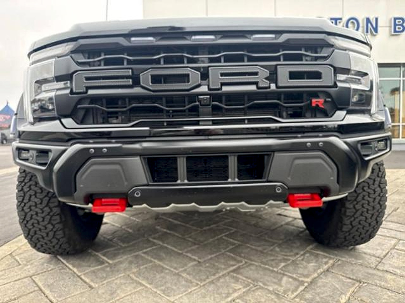 Used 2026 Ford F150 Raptor w/ Equipment Group 803A Raptor R AWD/4WD image 35