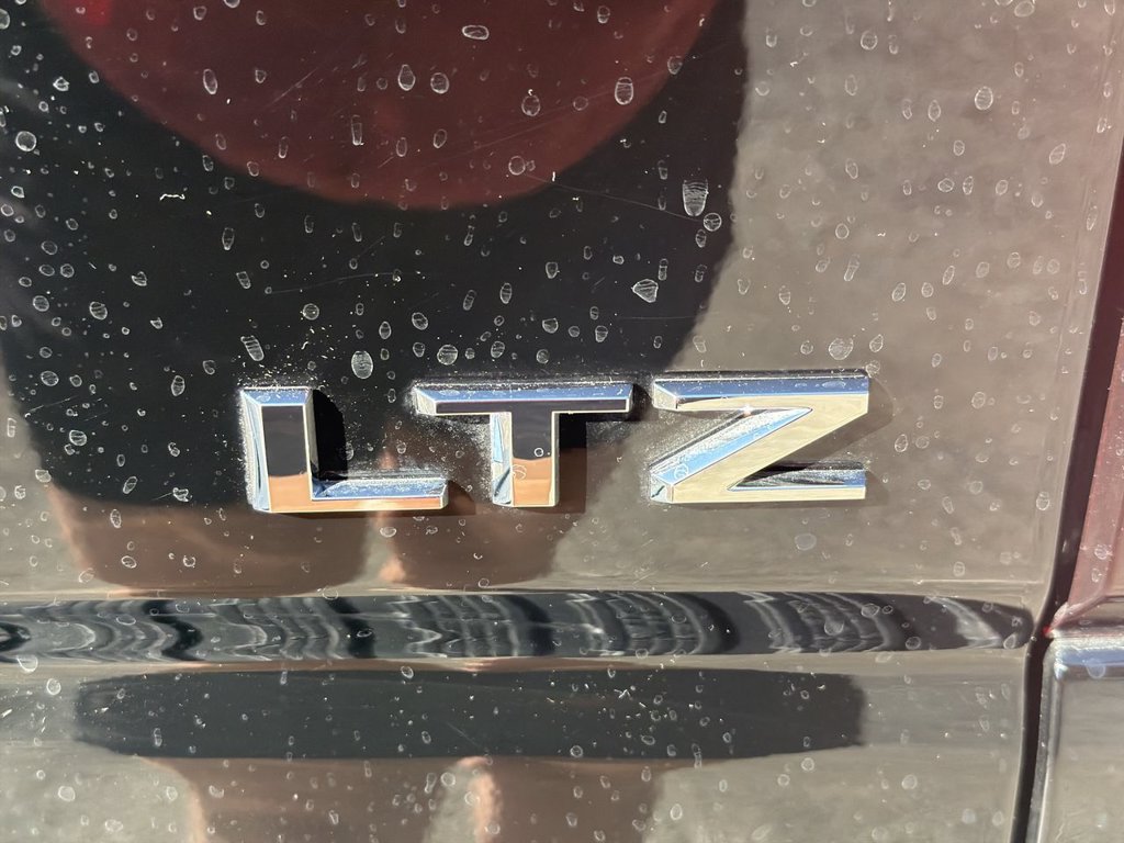 Used 2025 Chevrolet Silverado 2500 LTZ AWD/4WD image 32