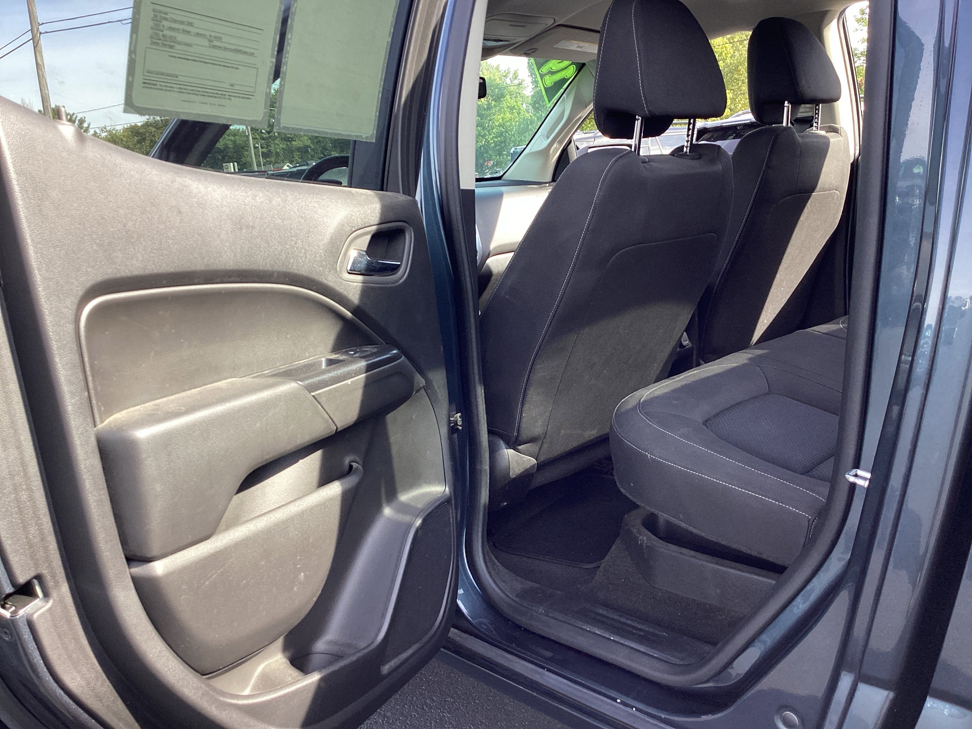 Used 2019 Chevrolet Colorado LT image 36