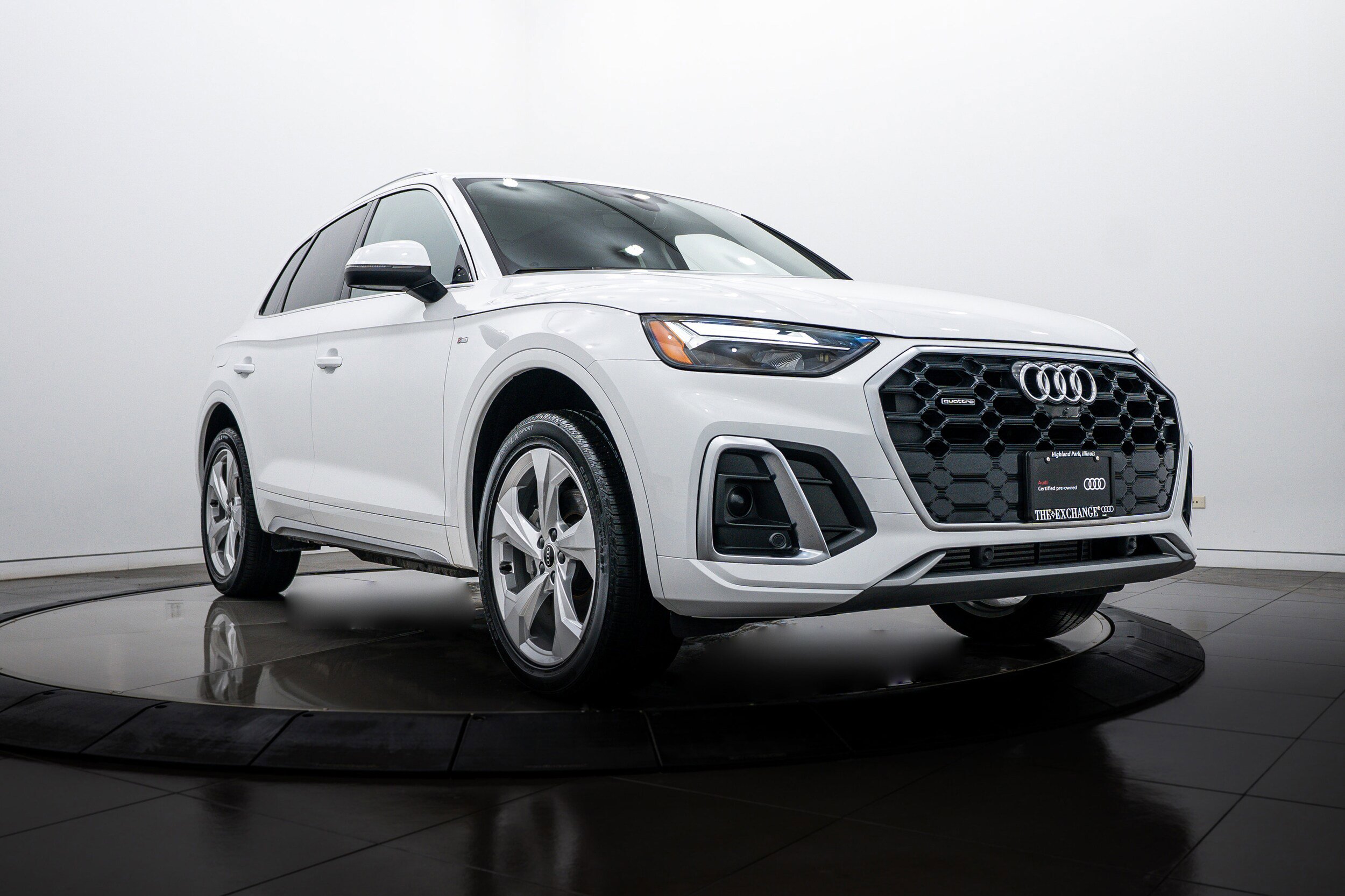 Certified 2023 Audi Q5 2.0T Premium Plus w/ Premium Plus Package image 1