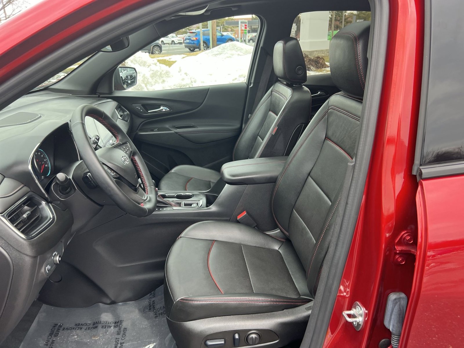 Used 2024 Chevrolet Equinox RS w/ RS Leather Package image 13