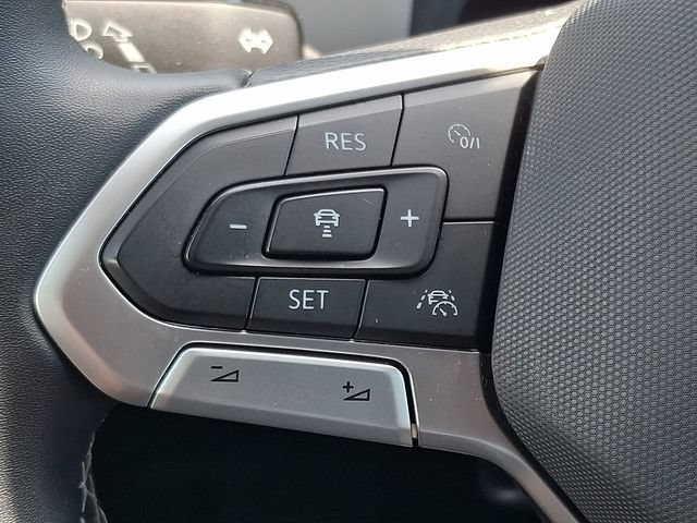 Used 2023 Volkswagen Atlas SEL AWD/4WD image 21