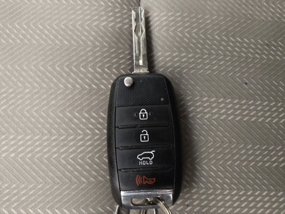 Used 2017 Kia Sportage LX FWD image 32