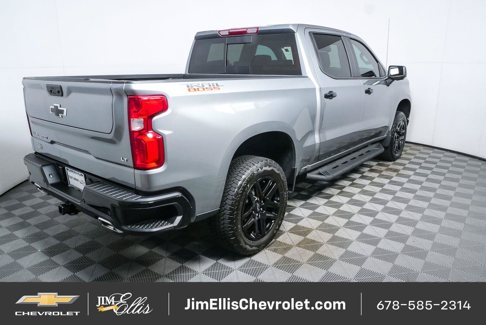 New 2026 Chevrolet Silverado 1500 LT Trail Boss w/ LT Trail Boss Premium Package AWD/4WD image 3