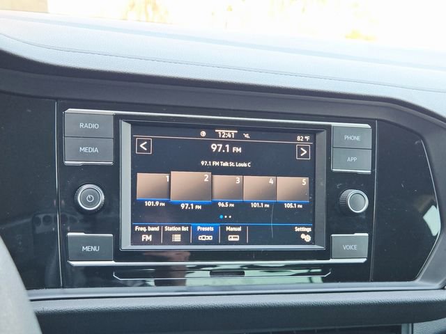 Used 2020 Volkswagen Jetta S image 23