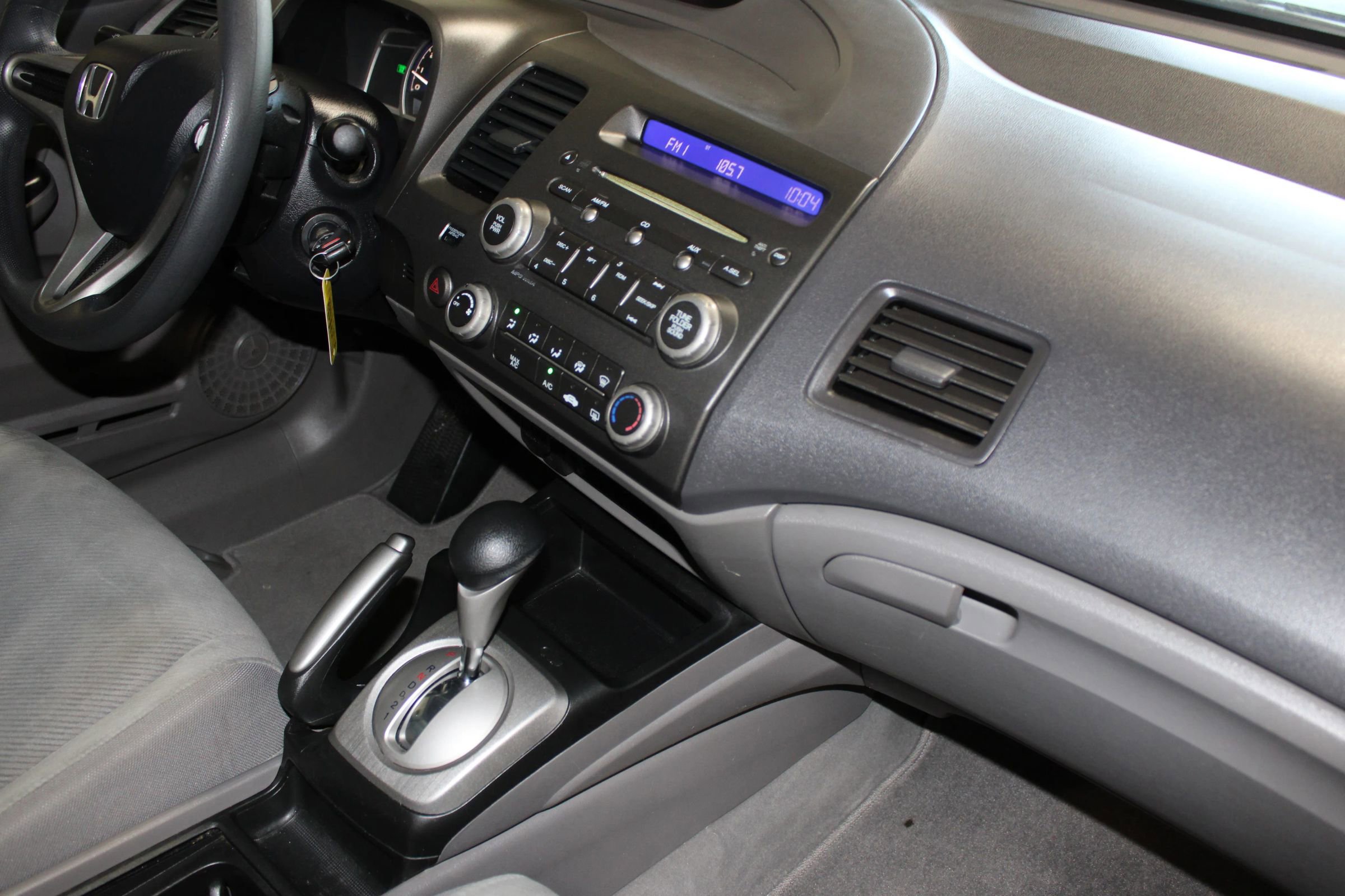Used 2011 Honda Civic LX image 25