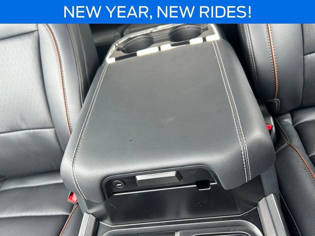 New 2026 Ford F350 Lariat w/ Black Appearance Package image 26