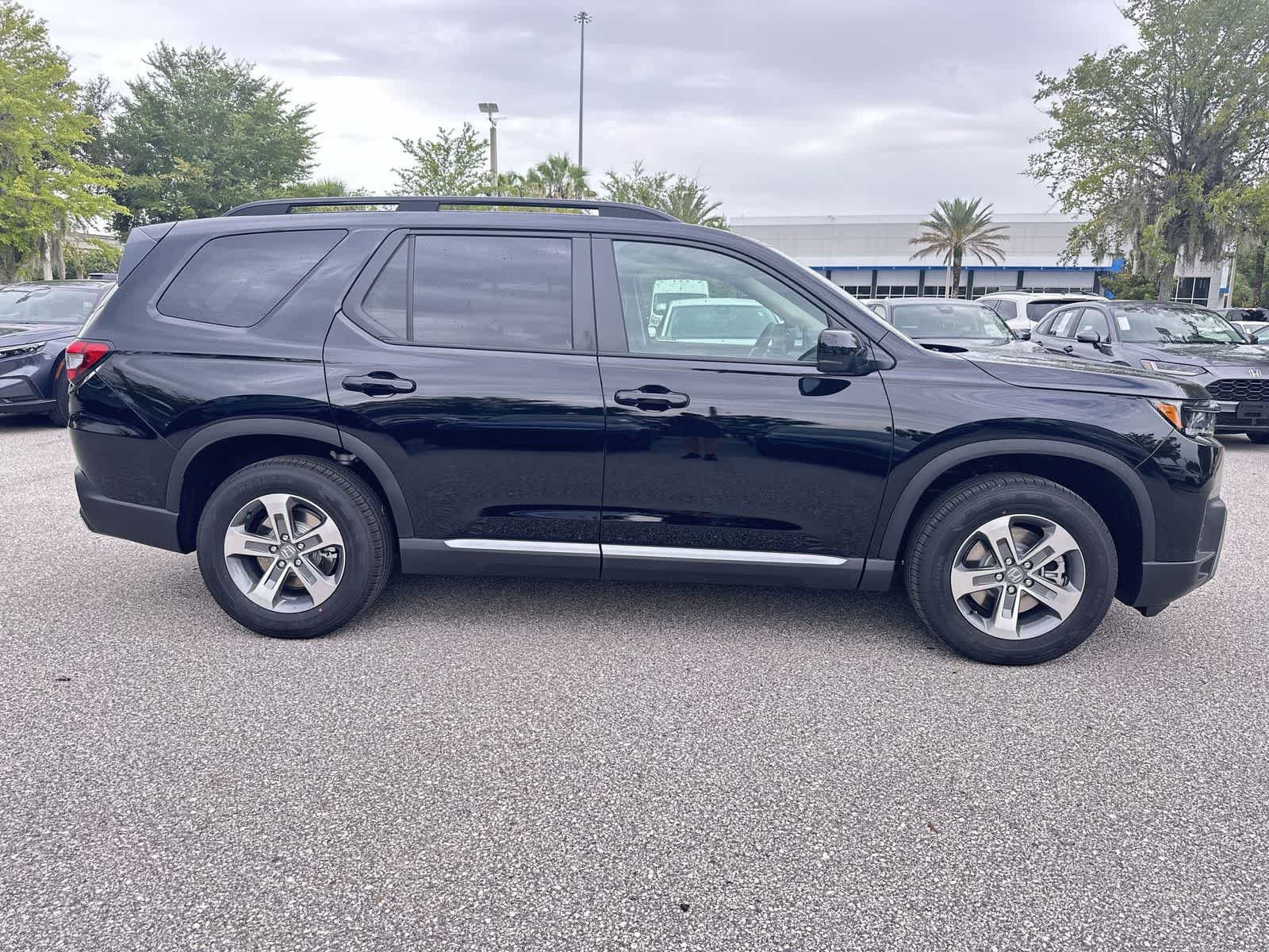 New 2026 Honda Pilot EX-L image 7