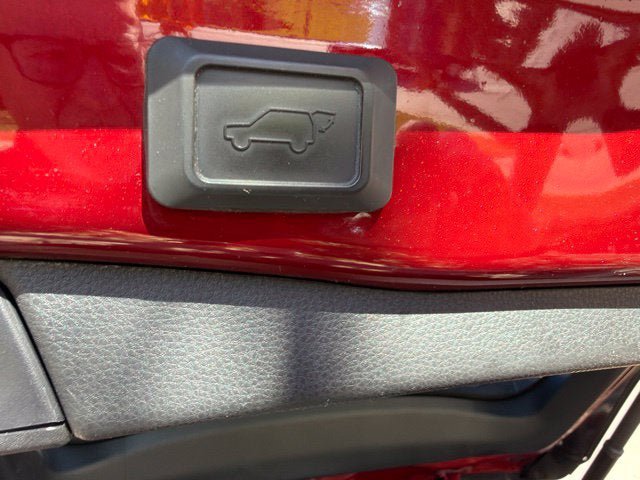Used 2023 Toyota RAV4 XLE w/ Convenience Package AWD/4WD image 11