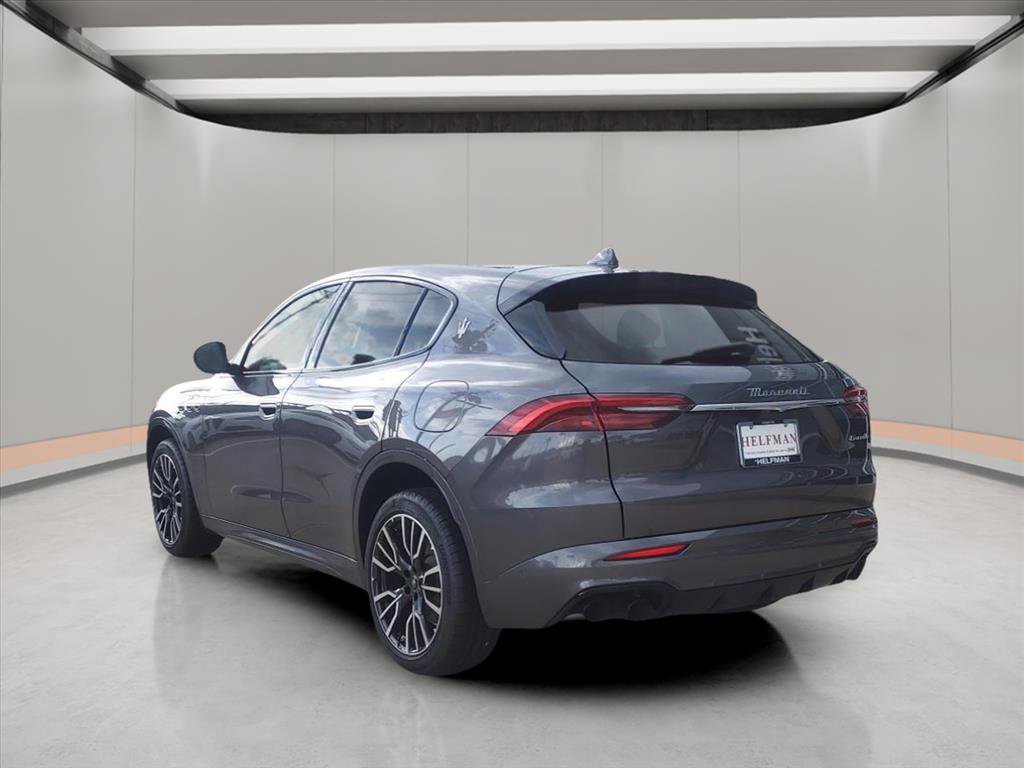 New 2024 Maserati Grecale GT image 2