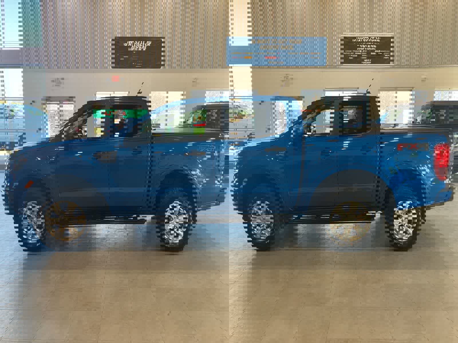Used 2021 Ford Ranger XLT w/ FX4 Off-Road Package AWD/4WD image 8
