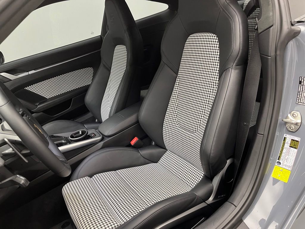 Used 2024 Porsche 911 Turbo S image 5