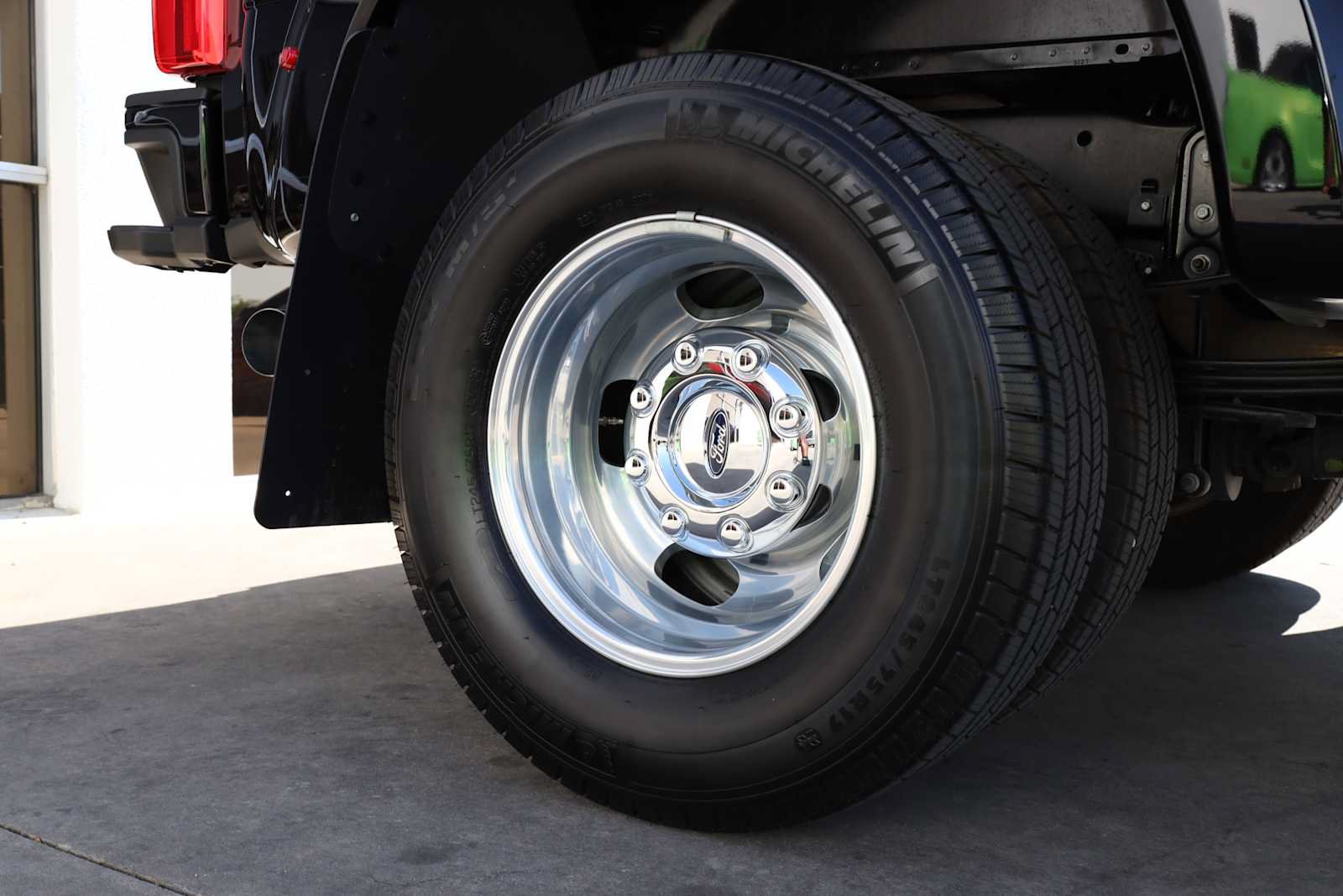Used 2024 Ford F350 Platinum AWD/4WD image 66
