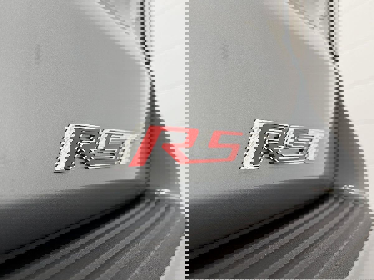 Used 2024 Chevrolet Suburban RST w/ Luxury Package image 10