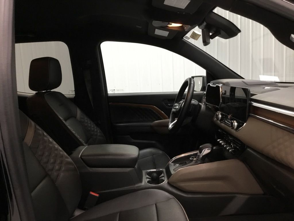 Used 2023 GMC Canyon Denali AWD/4WD image 19