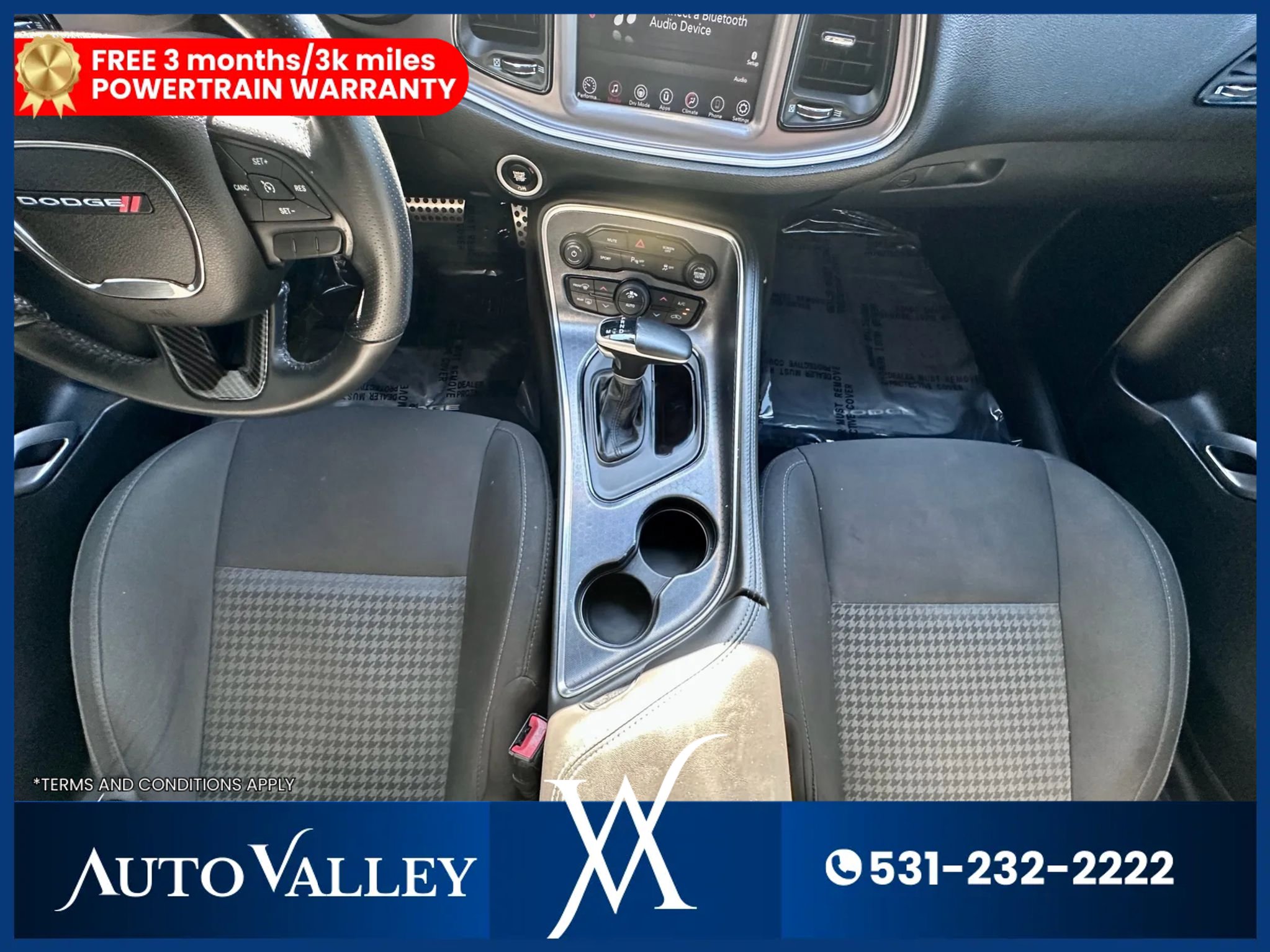 Used 2017 Dodge Challenger R/T image 25