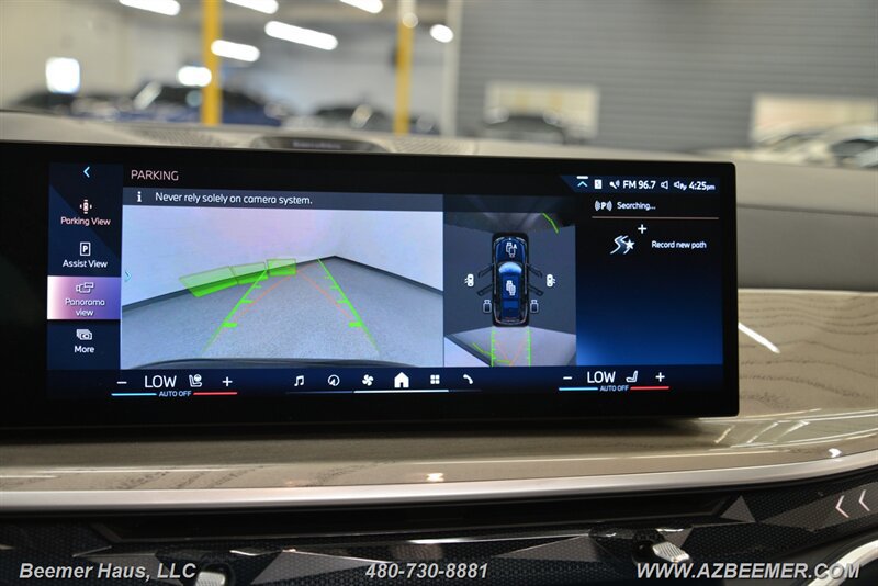 Used 2024 BMW ALPINA XB7 AWD/4WD image 37