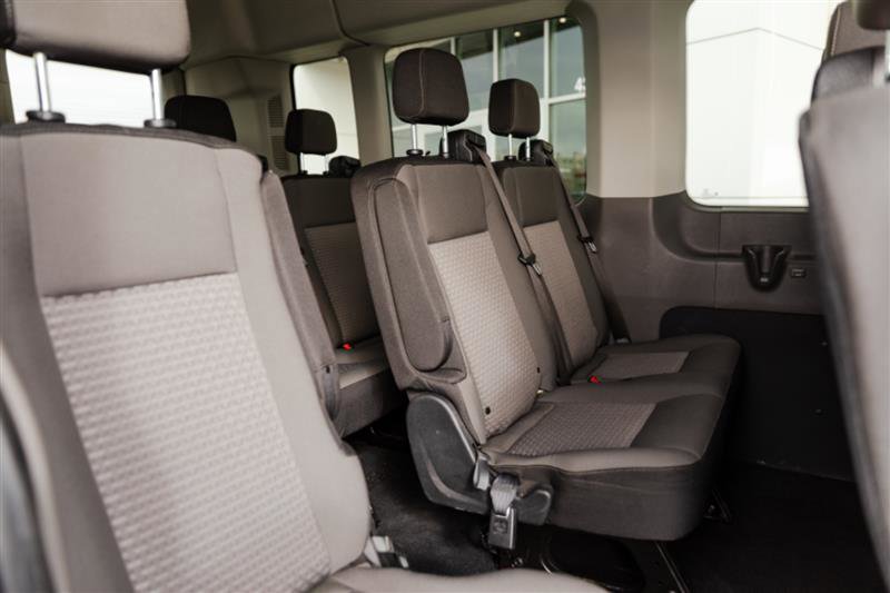 Used 2024 Ford Transit 350 XLT image 33