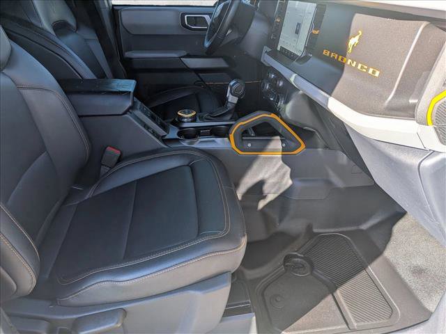 Used 2022 Ford Bronco Badlands image 21