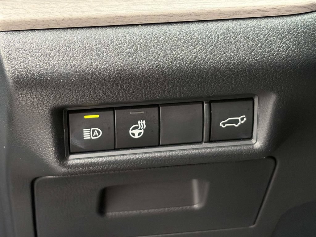 Used 2024 Toyota Grand Highlander FWD image 28
