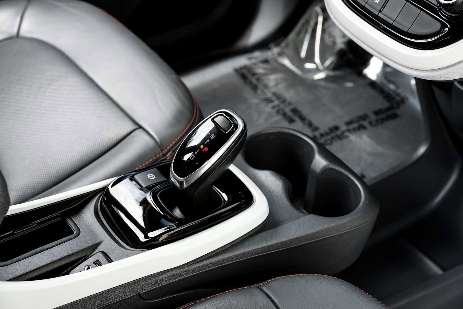 Used 2020 Chevrolet Bolt Premier w/ Infotainment Package image 23