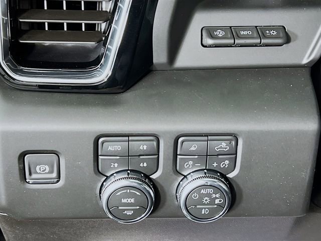 New 2026 GMC Sierra 3500 Denali Ultimate w/ LPO, Black Badging Package image 9