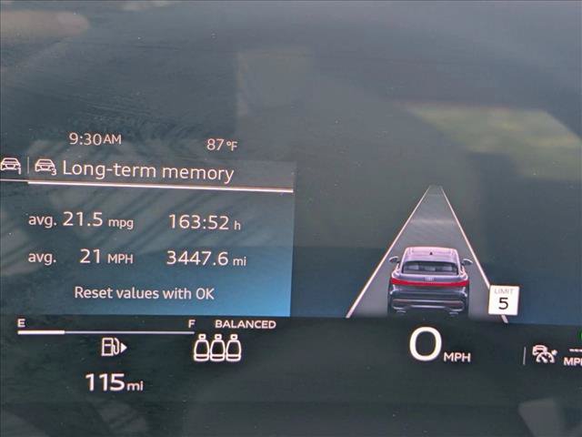 Used 2025 Audi Q5 Premium Plus AWD/4WD image 11