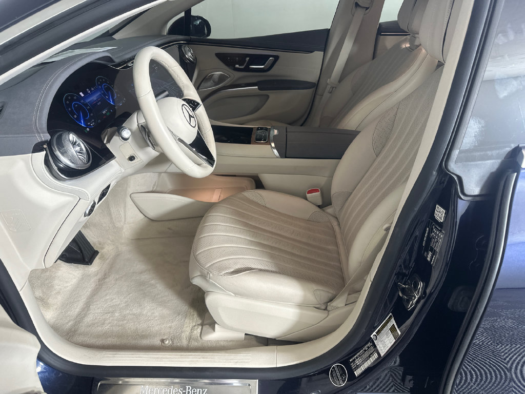 Certified 2023 Mercedes-Benz EQS 580 4MATIC Sedan image 9
