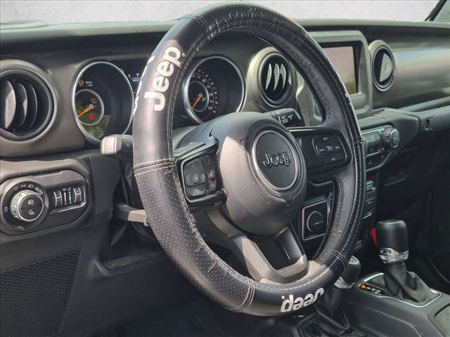 Used 2022 Jeep Gladiator Sport AWD/4WD video 3