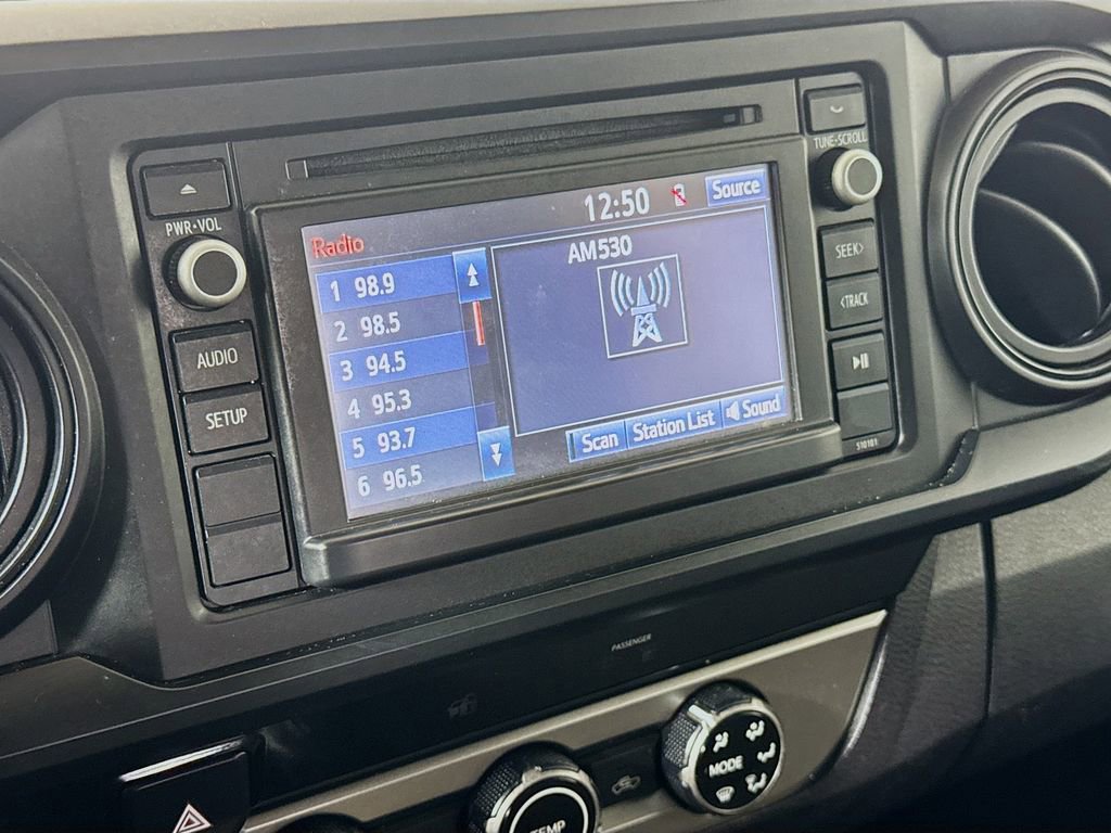 Used 2017 Toyota Tacoma SR RWD image 14