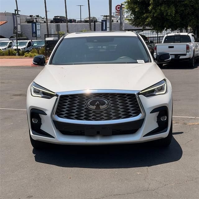 Used 2025 INFINITI QX55 Luxe w/ Cargo Package AWD/4WD image 2