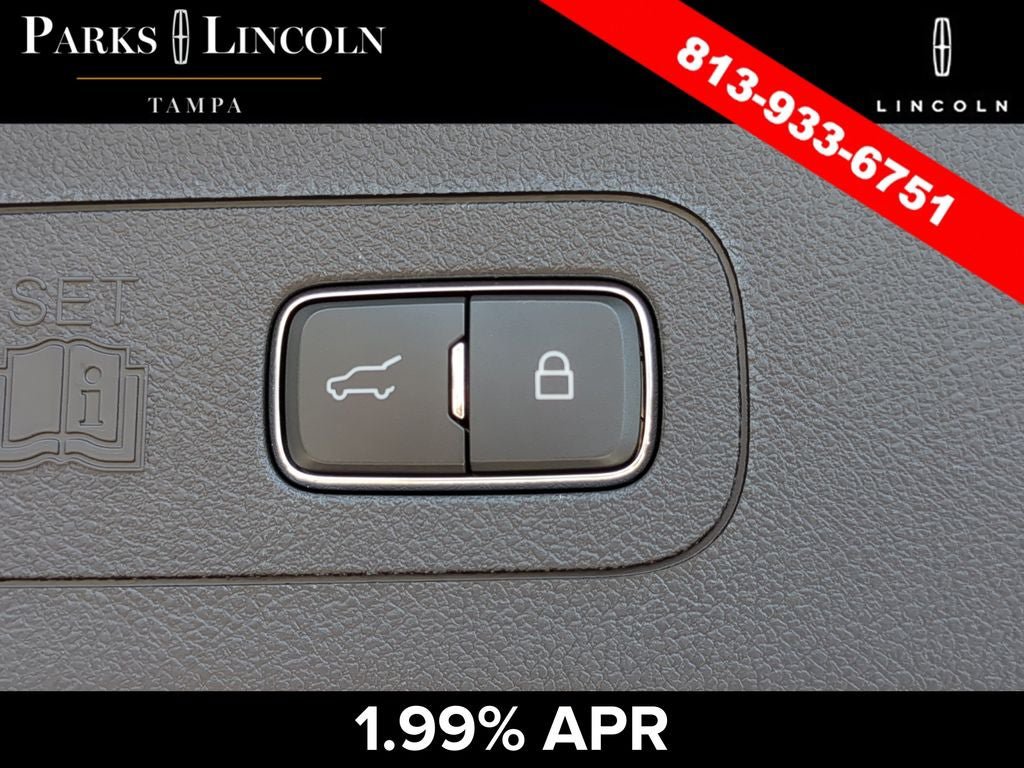 Certified 2023 Lincoln Aviator Reserve RWD image 9