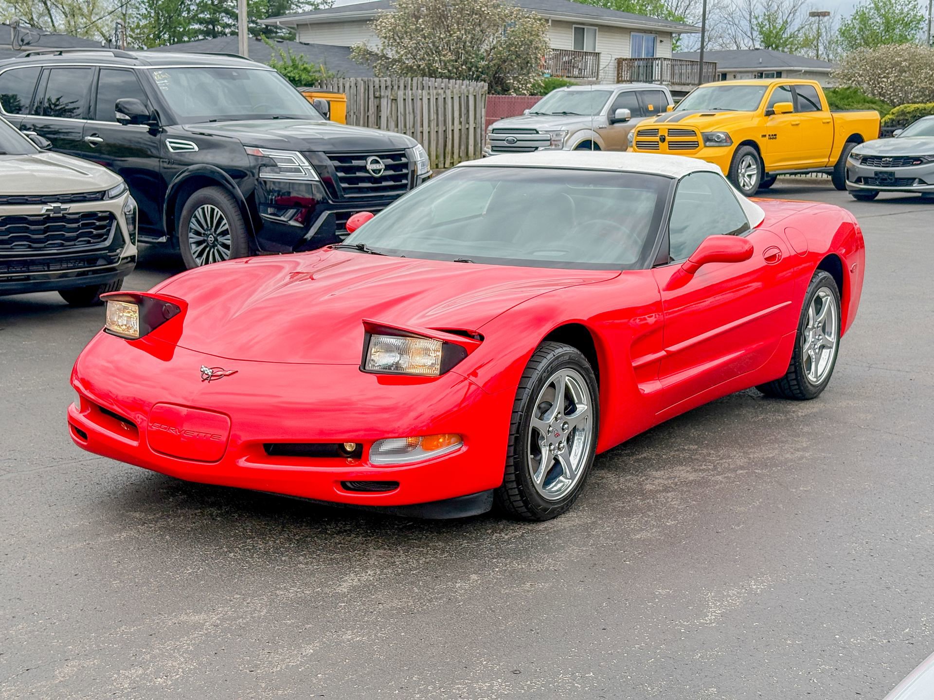 Used 2000 Chevrolet Corvette Convertible w/ Memory Pkg RWD image 12