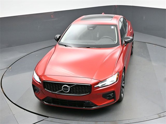 Used 2023 Volvo S60 B5 Plus image 44