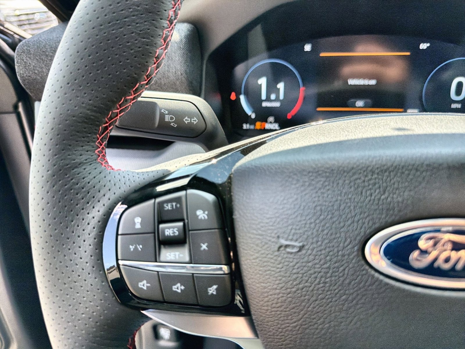 New 2026 Ford Explorer ST-Line AWD/4WD image 26