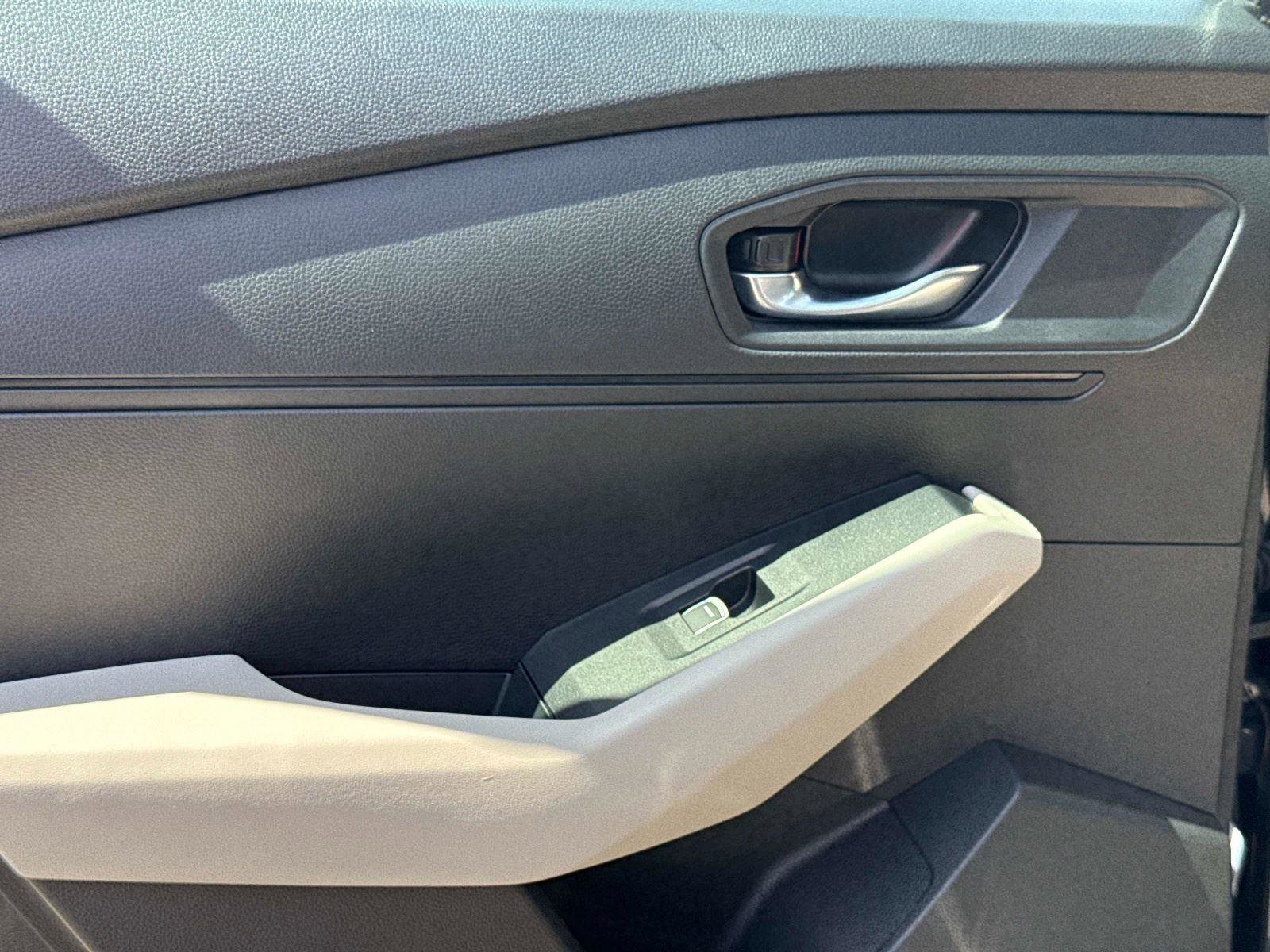 Certified 2025 Honda Accord EX-L image 12