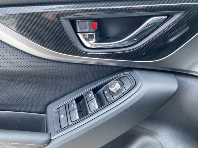 Used 2019 Subaru Crosstrek 2.0i Limited w/ Popular Package #2 image 16