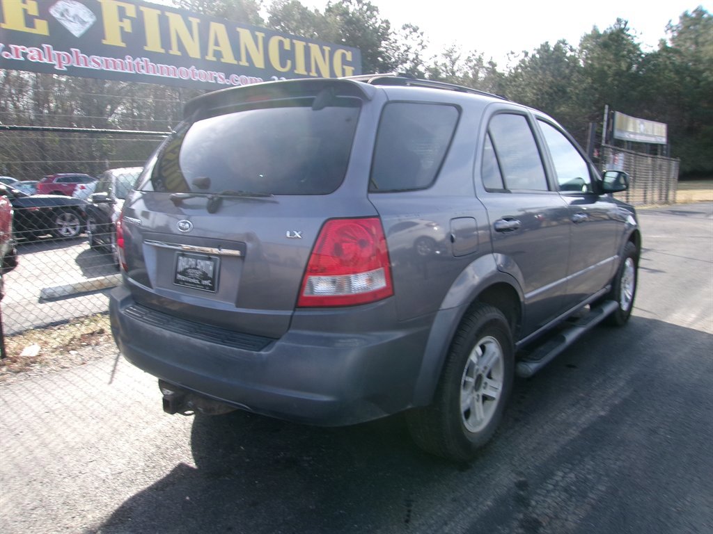 Used 2005 Kia Sorento EX image 8