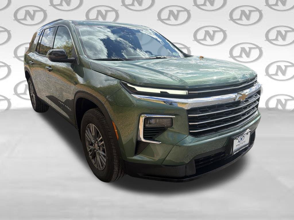 New 2027 Chevrolet Traverse LT AWD/4WD image 15