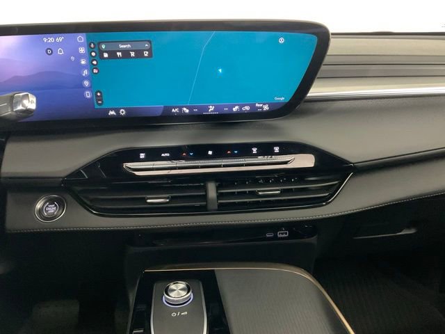 Used 2025 Buick Enclave Avenir w/ Super Cruise Package image 15