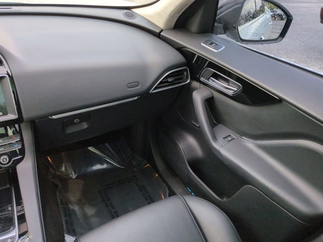 Used 2020 Jaguar F-PACE Premium AWD/4WD image 18