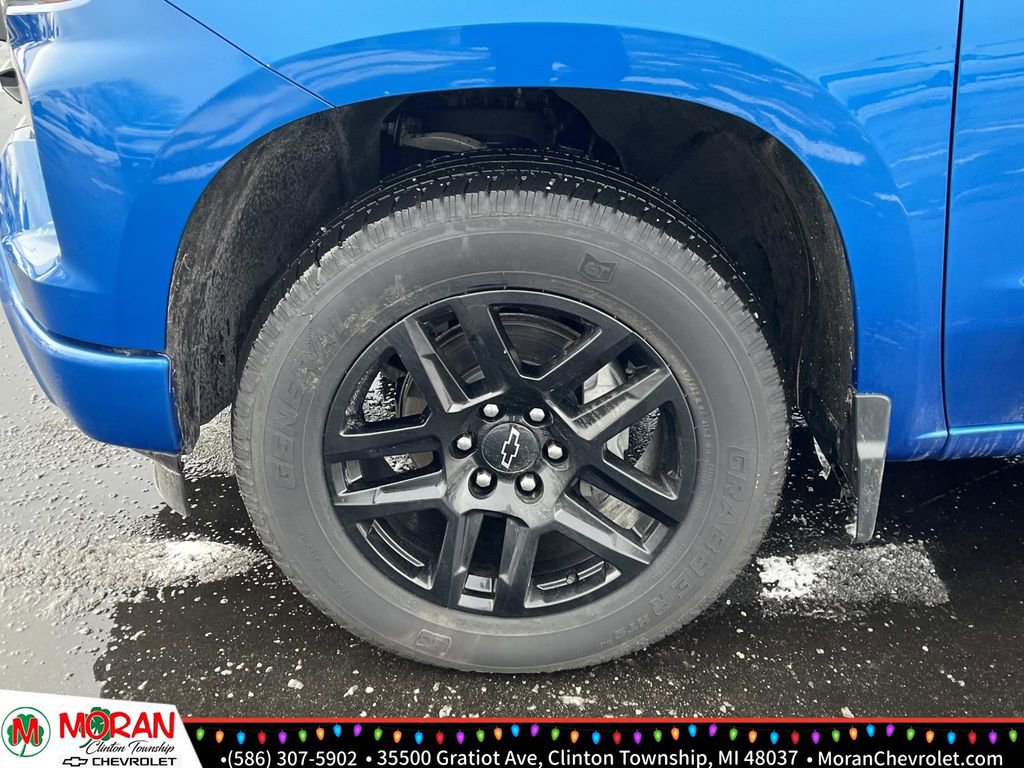 Certified 2023 Chevrolet Silverado 1500 Custom w/ LPO, Dark Essentials Package image 10