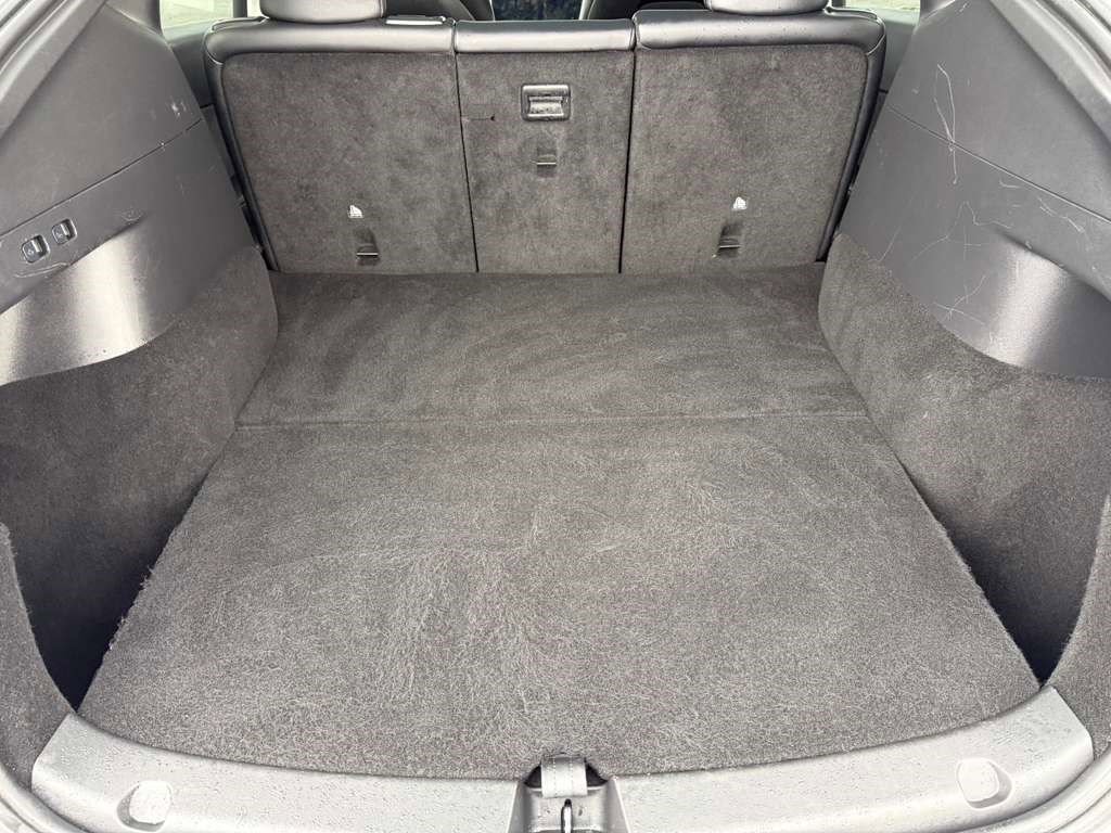 Used 2021 Tesla Model Y Long Range image 14