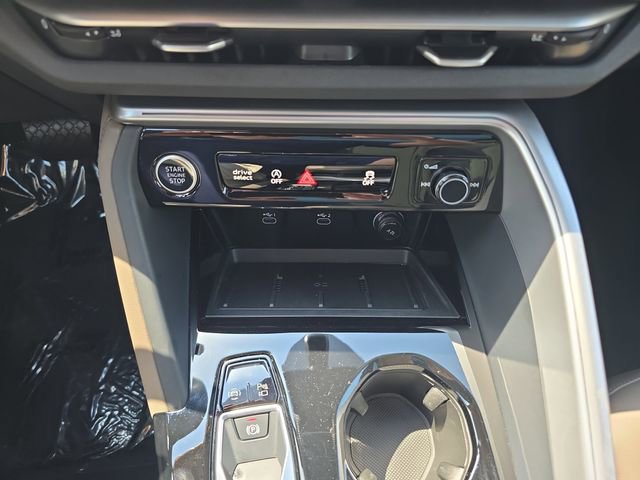 Used 2025 Audi Q5 Premium w/ Convenience Package AWD/4WD image 27