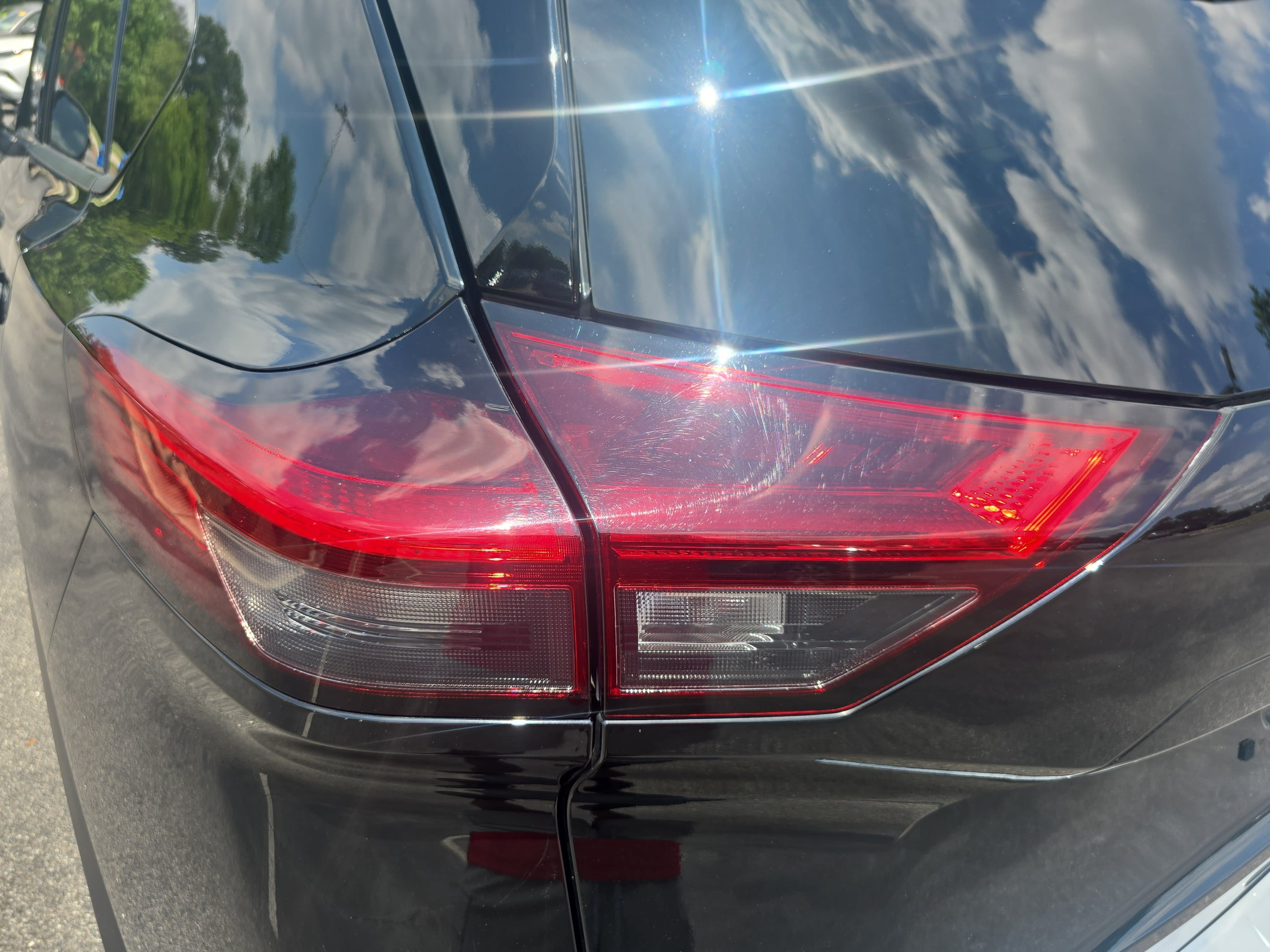 Used 2023 Nissan Rogue SL FWD image 33