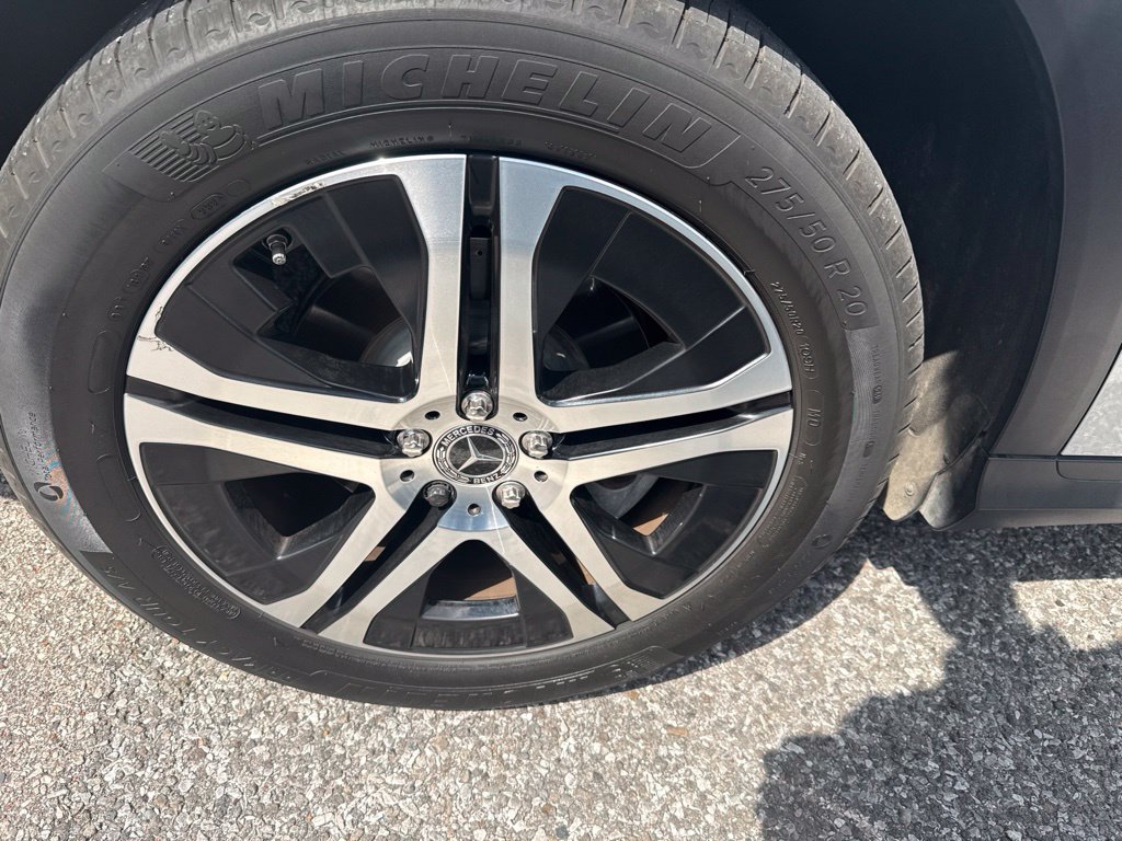 Used 2021 Mercedes-Benz GLS 450 4MATIC image 10