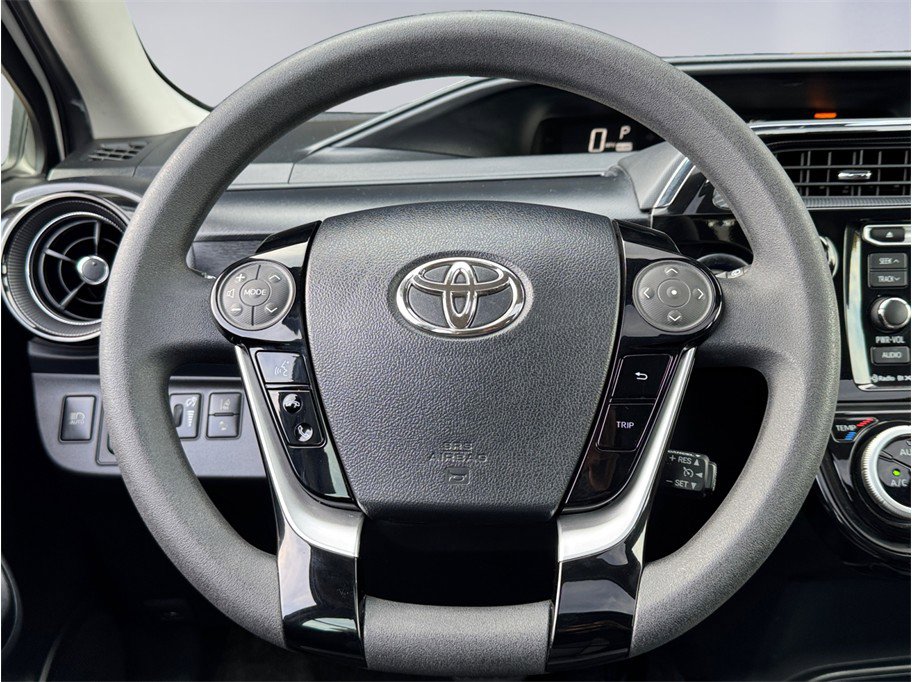 Used 2018 Toyota Prius C Three FWD image 13