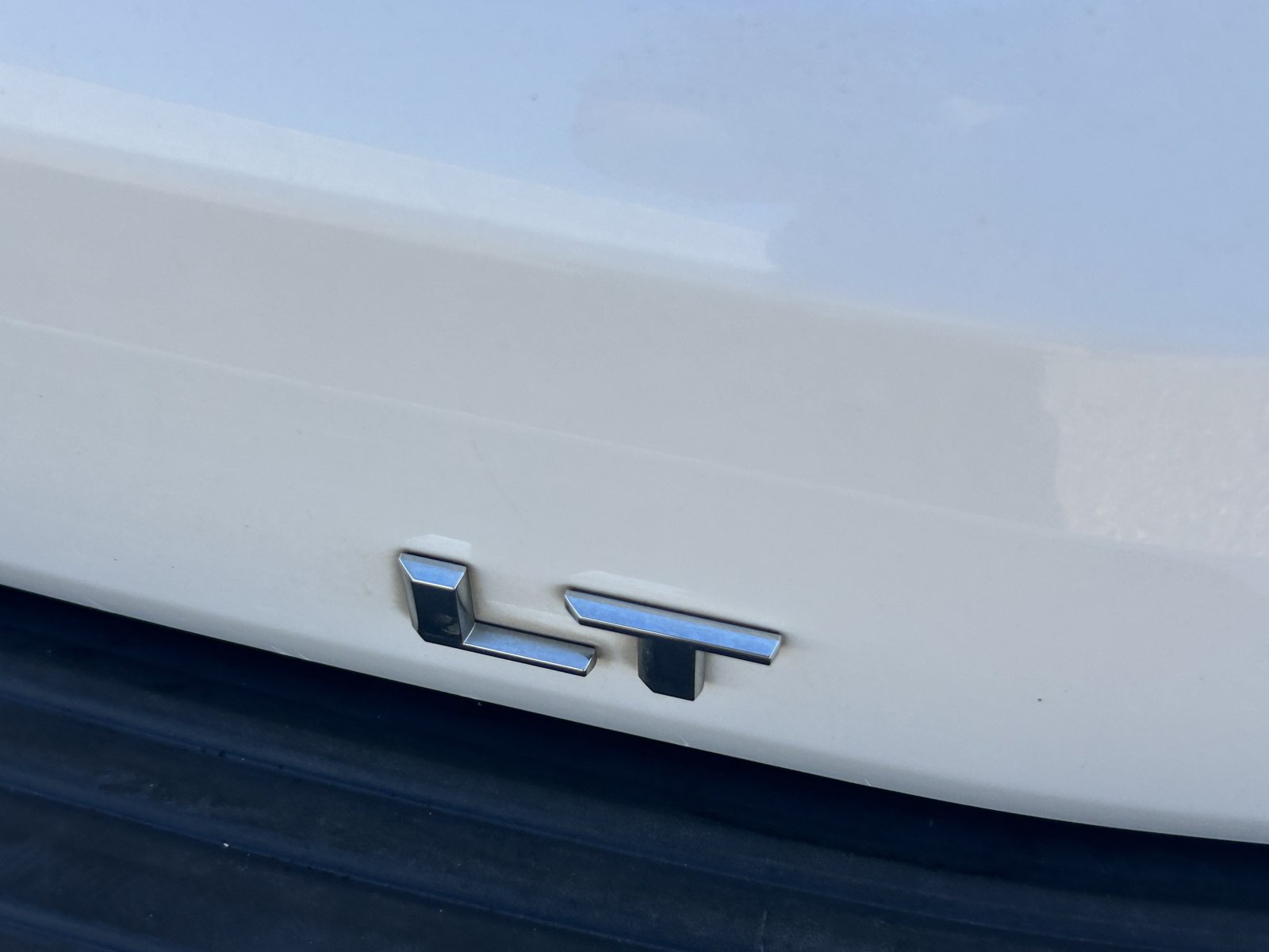 Certified 2023 Chevrolet Suburban LT AWD/4WD image 10