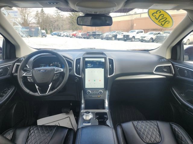Used 2023 Ford Edge Titanium w/ Class II Trailer Tow Package image 19