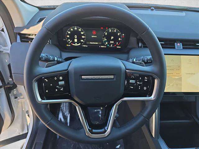 Used 2025 Land Rover Discovery Sport S image 18